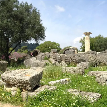 וילה Feia קאטאקולון